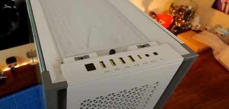 IO panels at the top front of Corsair 7000D